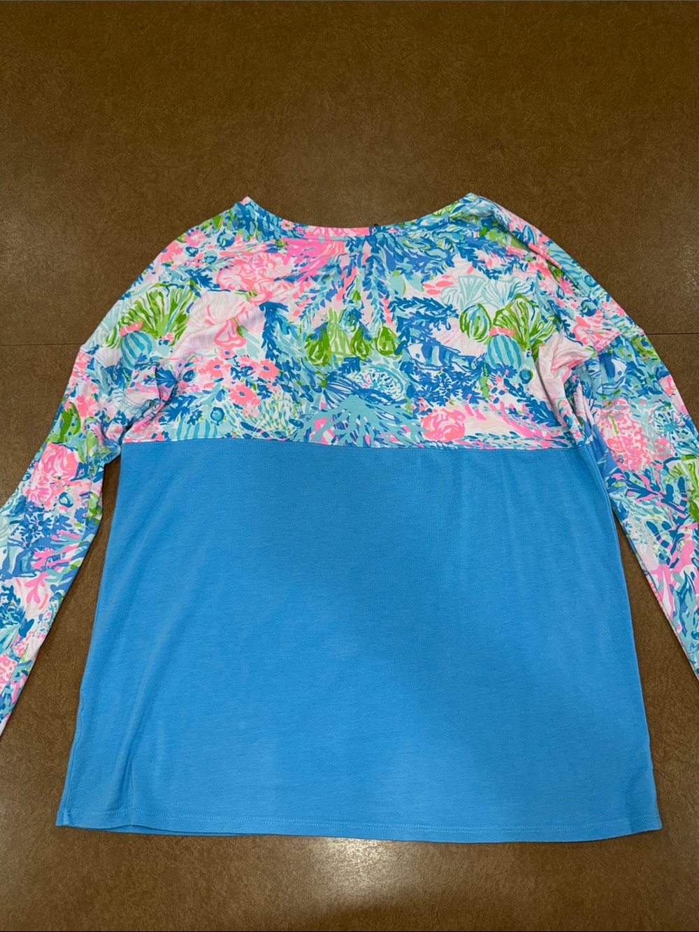 Lilly Pulitzer Fish My Wish Blue Floral Yoke & Sleeve Long-Sleeve Tee • Size M - Picture 7 of 7